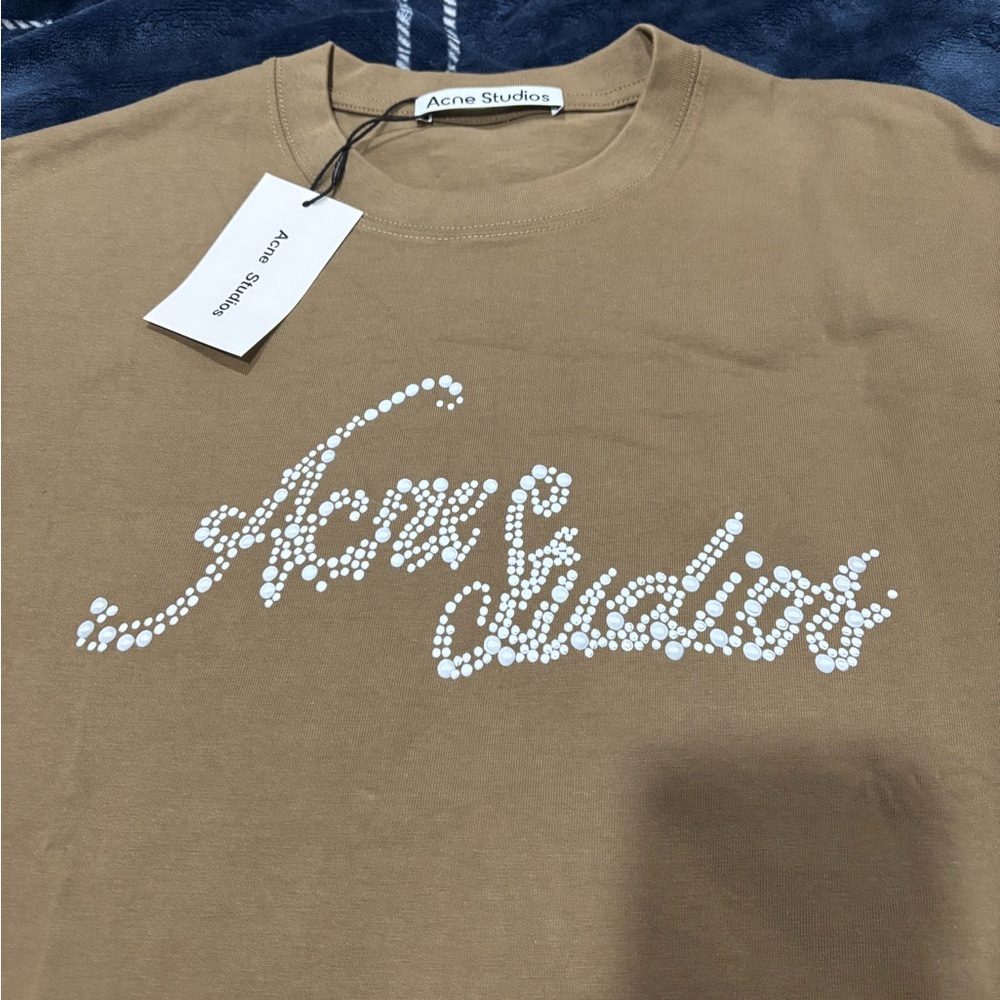 BNWT men’s Acne Studios tshirt